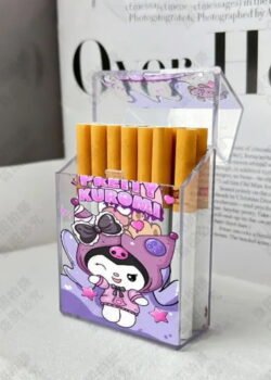 Cigarrera de sanrio y otros personajes kawaii