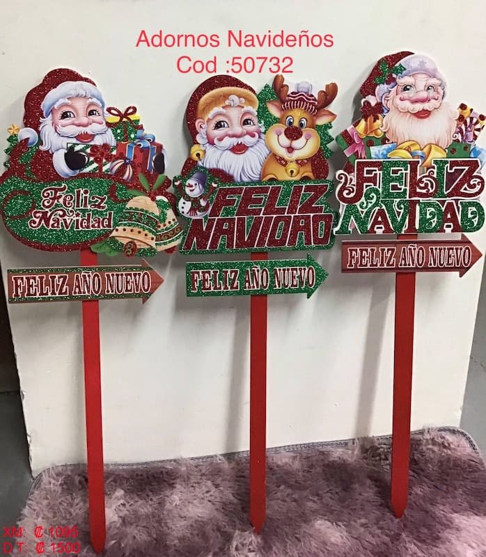 Estaca Jardín con Figuras de Navidad - Decoración Navideña