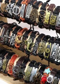 Pulsera de Cuero Hecha a Mano - Estilo Punk Vintage