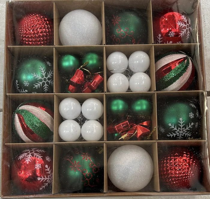 Caja de Esfera Navideñas