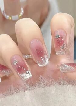 Set de uñas pedrería