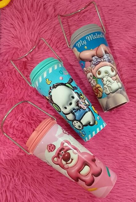 Termo de Personaje c /Aza de Metal