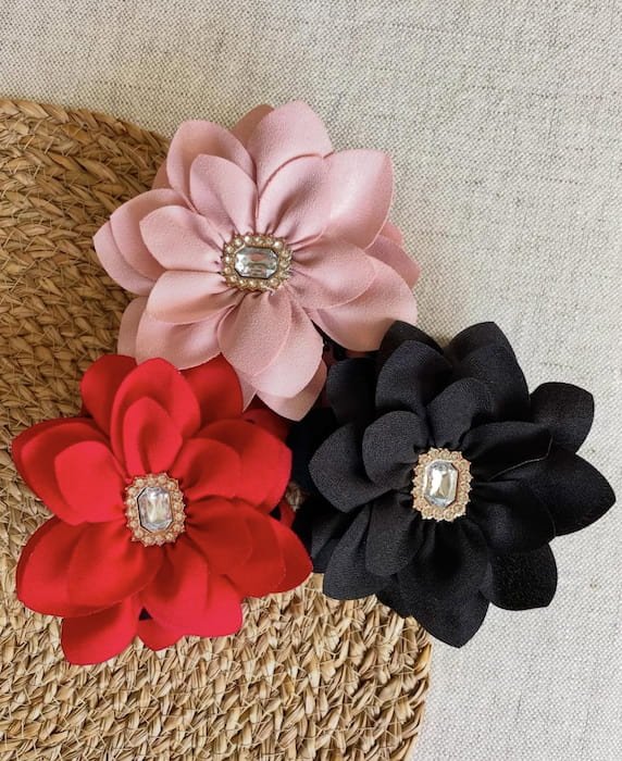 Pinza Flor C/ Perlas y Pedreria - Imagen 4