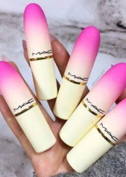 Labiales Edición Lunar MAC