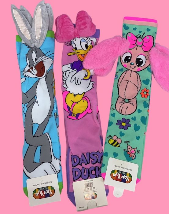 Calceta Largas de Personajes